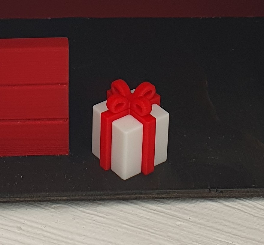 Julegave miniatyr, 3D-printet i PLA (biobasert plast)